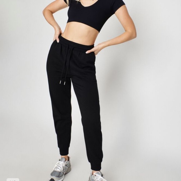 NEW Garage girlfriend joggers black size small - Picture 1 of 7
